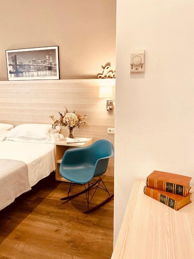 Hotel Carbonell Llançà Extérieur photo